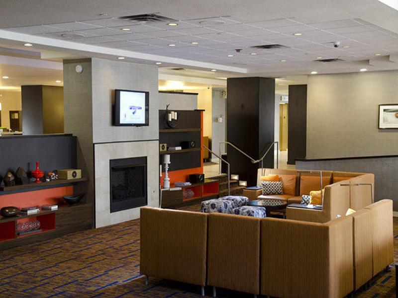 คอร์ทยาร์ด วอเทอร์บิวรี ดาวน์ทาวน์ Hotel วอเตอร์เบอรี ภายนอก รูปภาพ