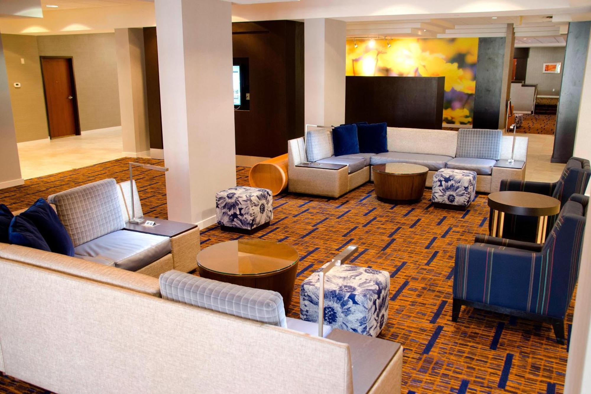 คอร์ทยาร์ด วอเทอร์บิวรี ดาวน์ทาวน์ Hotel วอเตอร์เบอรี ภายนอก รูปภาพ