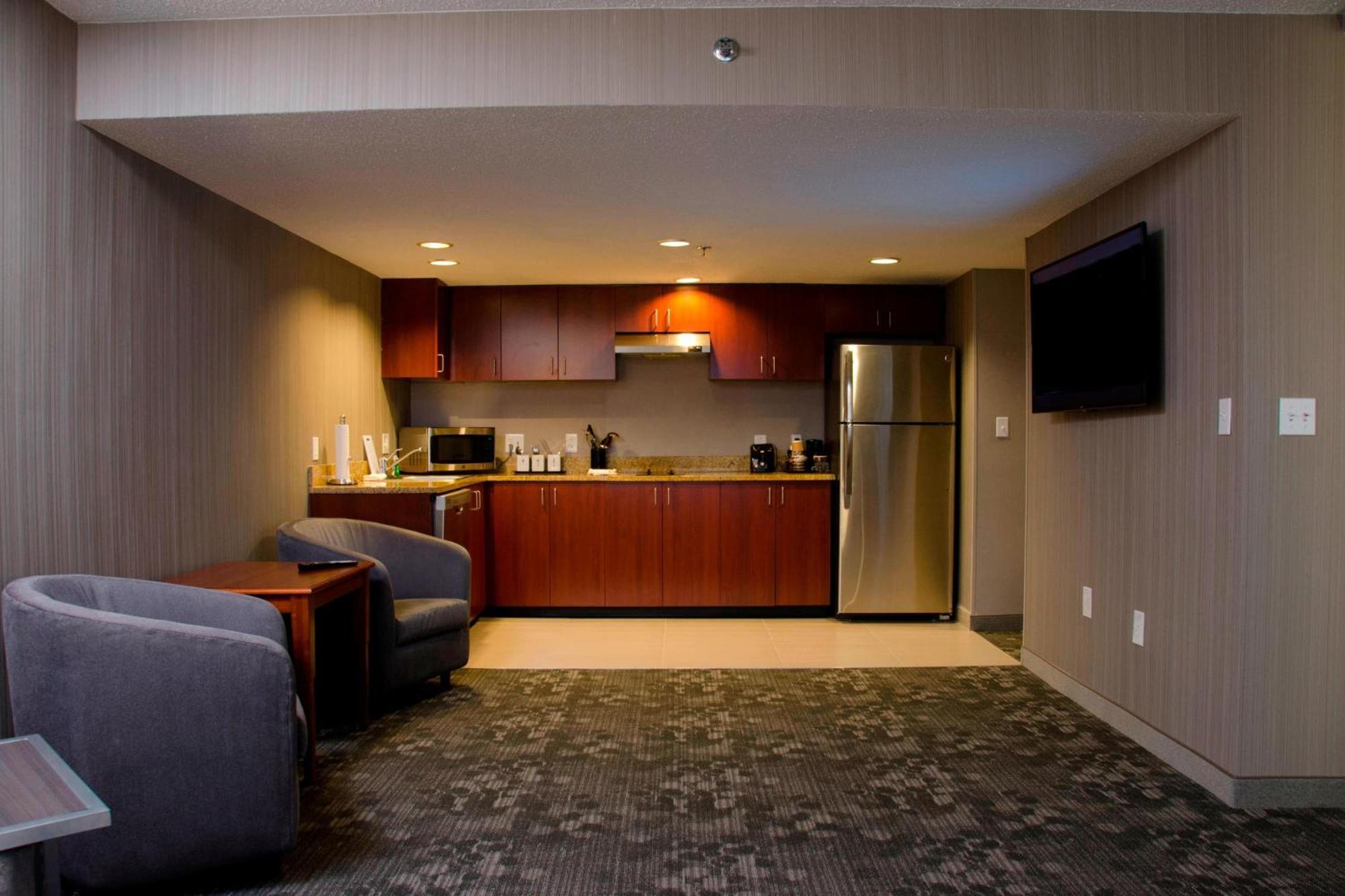 คอร์ทยาร์ด วอเทอร์บิวรี ดาวน์ทาวน์ Hotel วอเตอร์เบอรี ภายนอก รูปภาพ